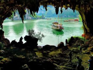 Amanda-Halong-Cruise-Trip-Day-1