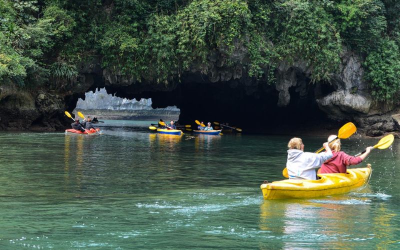 Amanda-Luxury-Cruise-Trip-Day-2