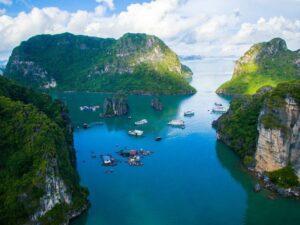 DAY-1-Hanoi-Bai-Tu-Long