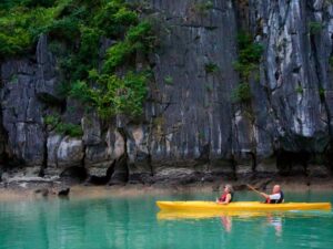 DAY-2-Bai-Tu-Long-Halong-Bay