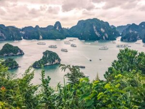Day-2-Hano-Halong-Bay–By-Shuttle-Bus-Join-In-Tour