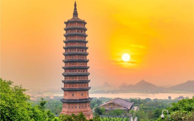 Day-Trip-To-Bai-Dinh-Trang-An-Join-In-Tour