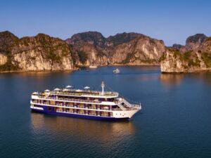 Dragon-Bay-Cruise-2D1N