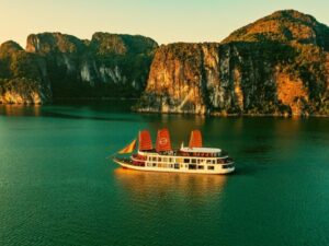 Emperor-Experience-2D1N