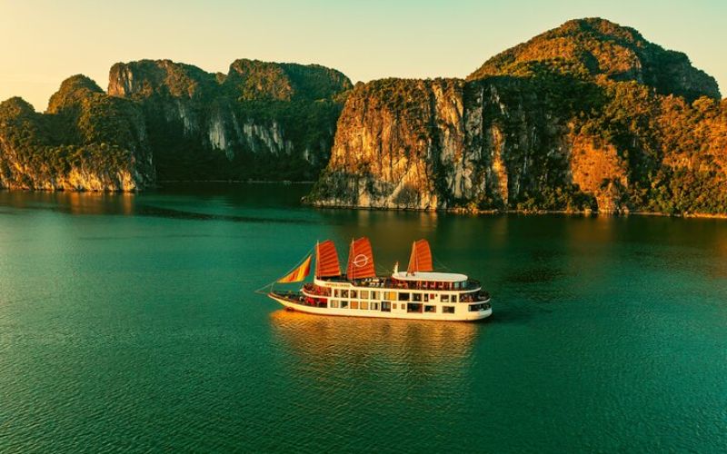 Emperor-Experience-2D1N