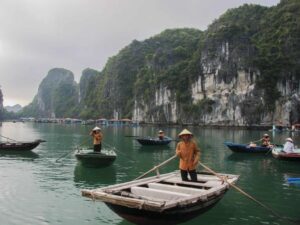 Halong-Bay