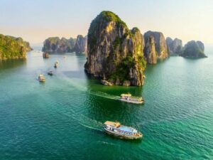 Halong-Bay-Day-Trip-by-Shuttle-Bus-Join-In-Tour
