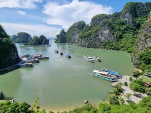 Halong-Bay-Hanoi