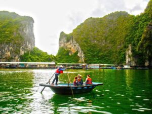 Halong-Bay-Hanoi-By-Shuttle-Bus