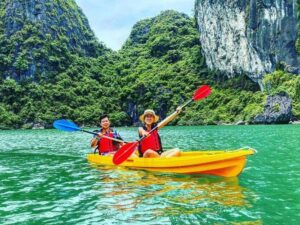 Halong-Bay-Luon-Cave-Hanoi-Danang