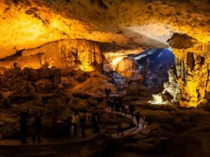Halong-Bay-Sung-Sot-Cave