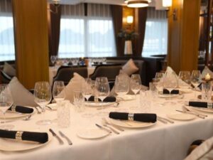 Hanoi-Halong-Bay-Lan-Ha-Bay