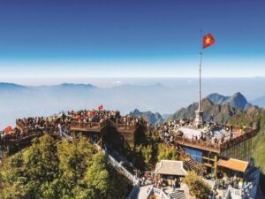 Hanoi-Sapa-Cat-Cat-Fansipan-2D1N-Private-Tour