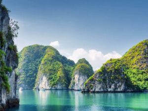 Lan-Ha-Bay-Cat-Ba-Island-Tuan-Chau