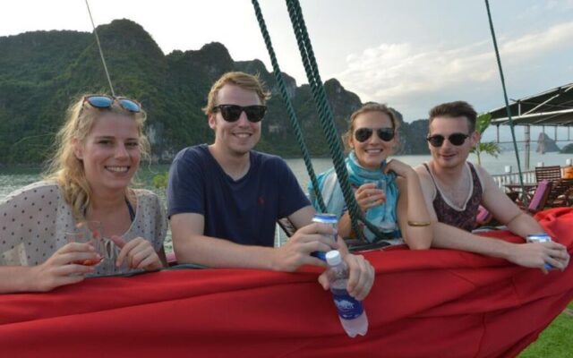 Oasis-Bay-Cruise-3D2N-3