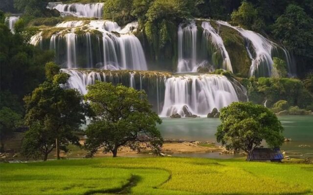 Quang-Uyen-Ban-Gioc-Nguom-Ngao-Cave-Ba-Be-Lake