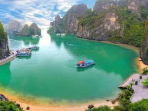 The-Majestic-Beauty-Of-Halong-Bay