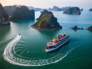 Hanoi-Halong-La-Ha-Bay-Tra-Bau